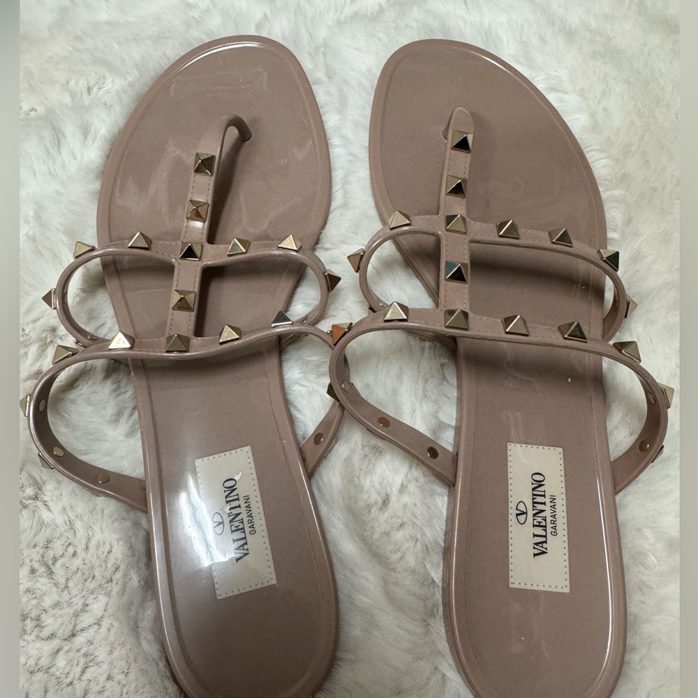 Valentino studded sandals size 41.